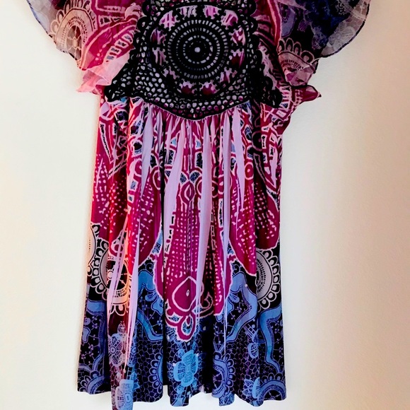 Fancy Blouse with beautiful accent designs - Picture 3 of 4